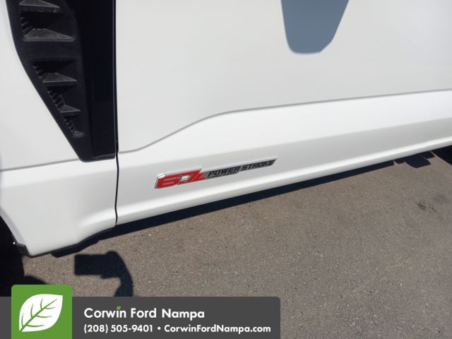 2025 Ford F-350 Platinum photo 9