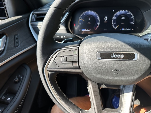 2025 Jeep Grand Cherokee L photo 40