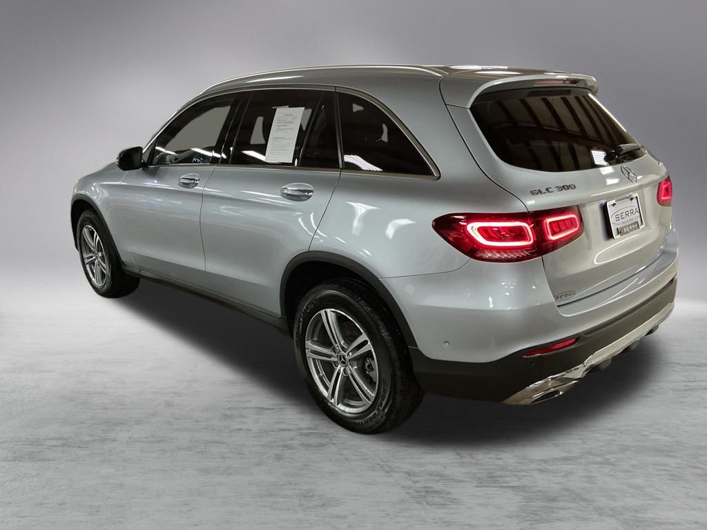 2022 Mercedes Benz GLC 300 4MATIC photo 3