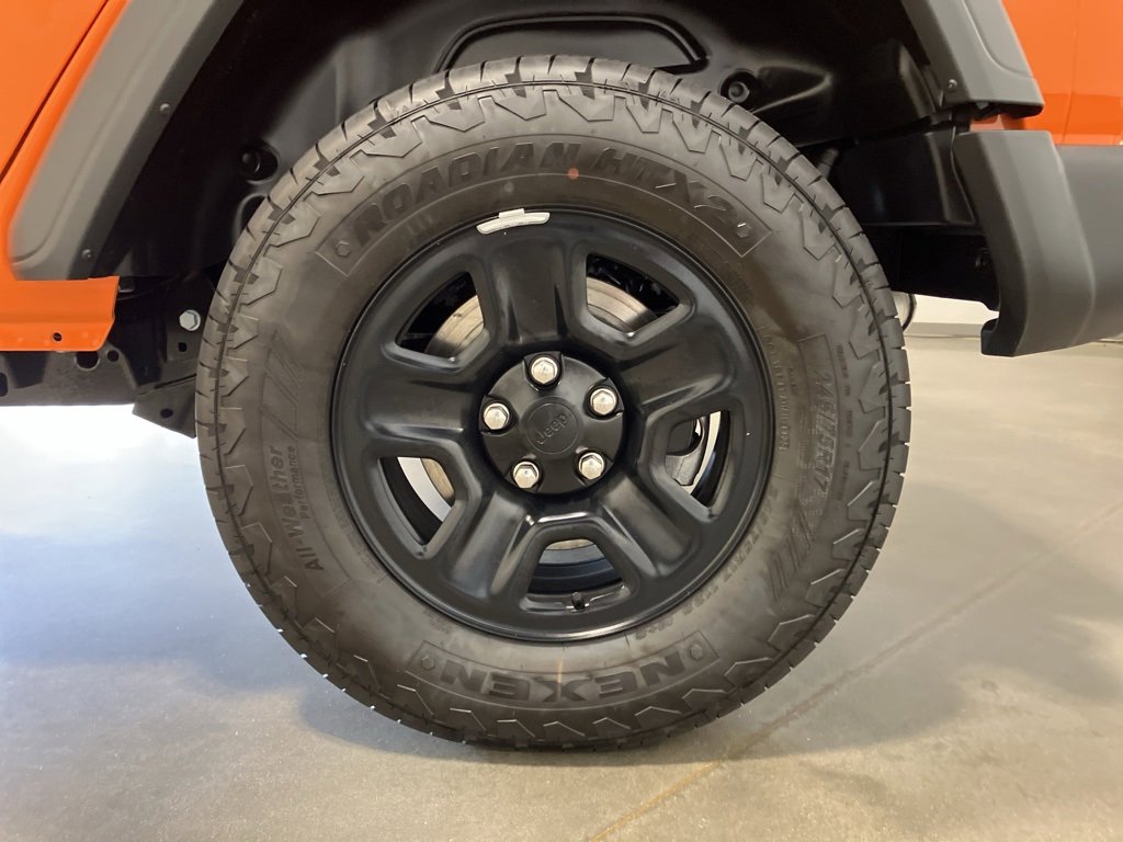 2025 Jeep Wrangler Sport photo 16