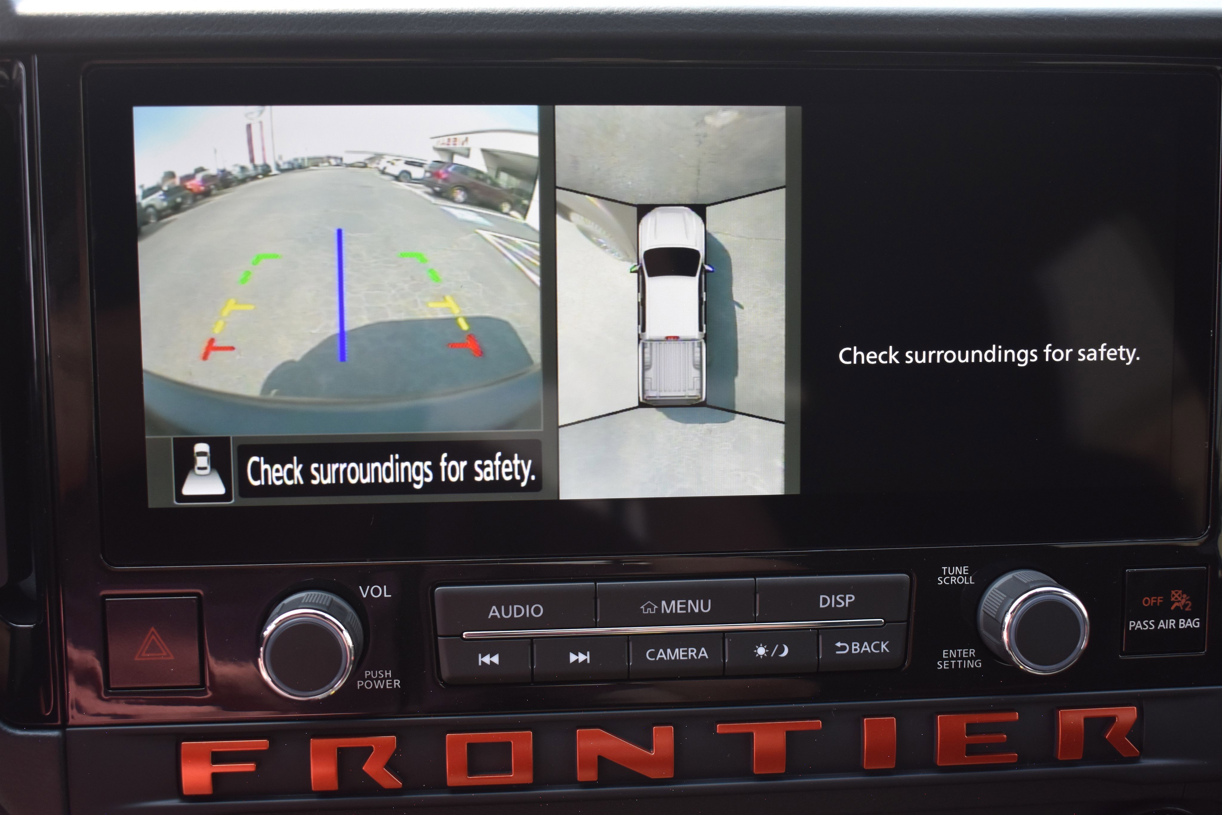 2026 Nissan Frontier PRO-4X photo 12