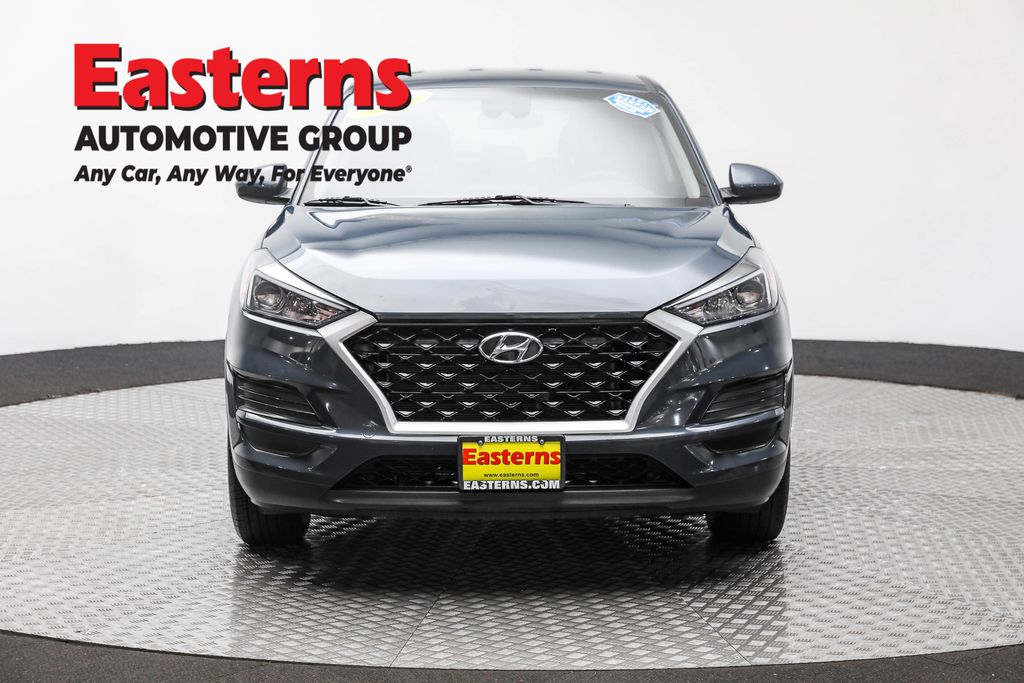 2021 Hyundai Tucson SE photo 2