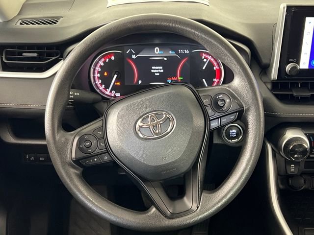 2024 Toyota RAV4 XLE photo 12