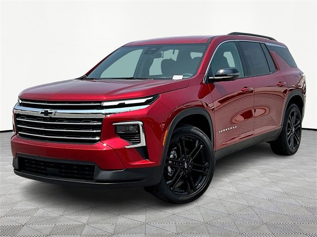 2025 Chevrolet Traverse photo 3