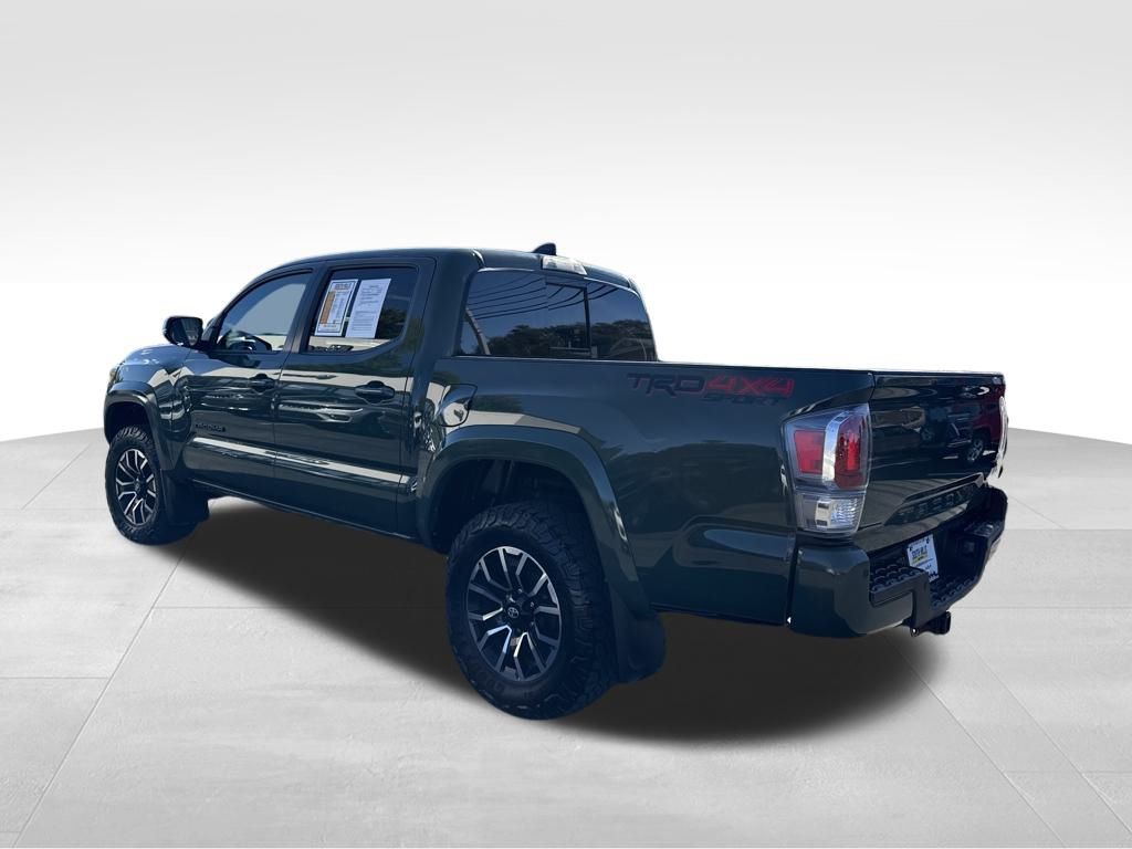 2022 Toyota Tacoma SR5 photo 4
