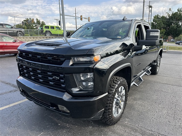 Used 2021 Chevrolet Silverado 2500HD Custom with VIN 1GC4YME74MF300103 for sale in Kansas City