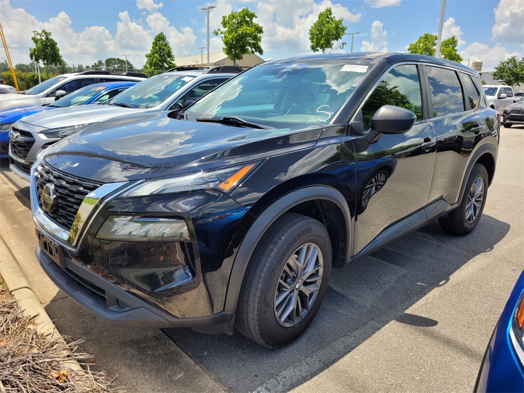 2021 Nissan Rogue S photo 2