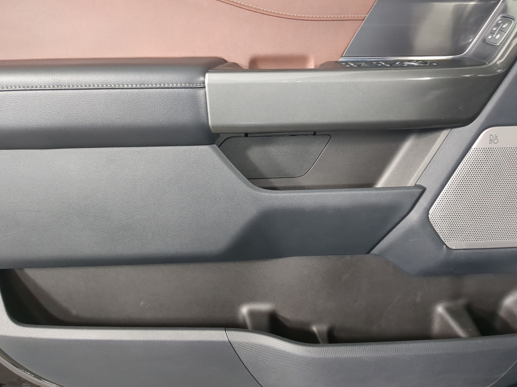 2022 Ford F-150 Lariat photo 11