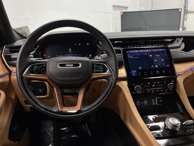 2024 Jeep Grand Cherokee L Summit photo 4