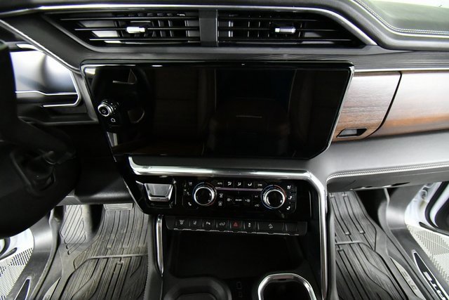 2024 Gmc Sierra 3500 HD Denali Ultimate photo 3