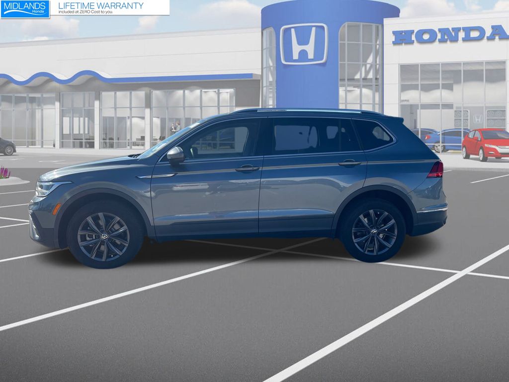 2022 Volkswagen Tiguan SE photo 4
