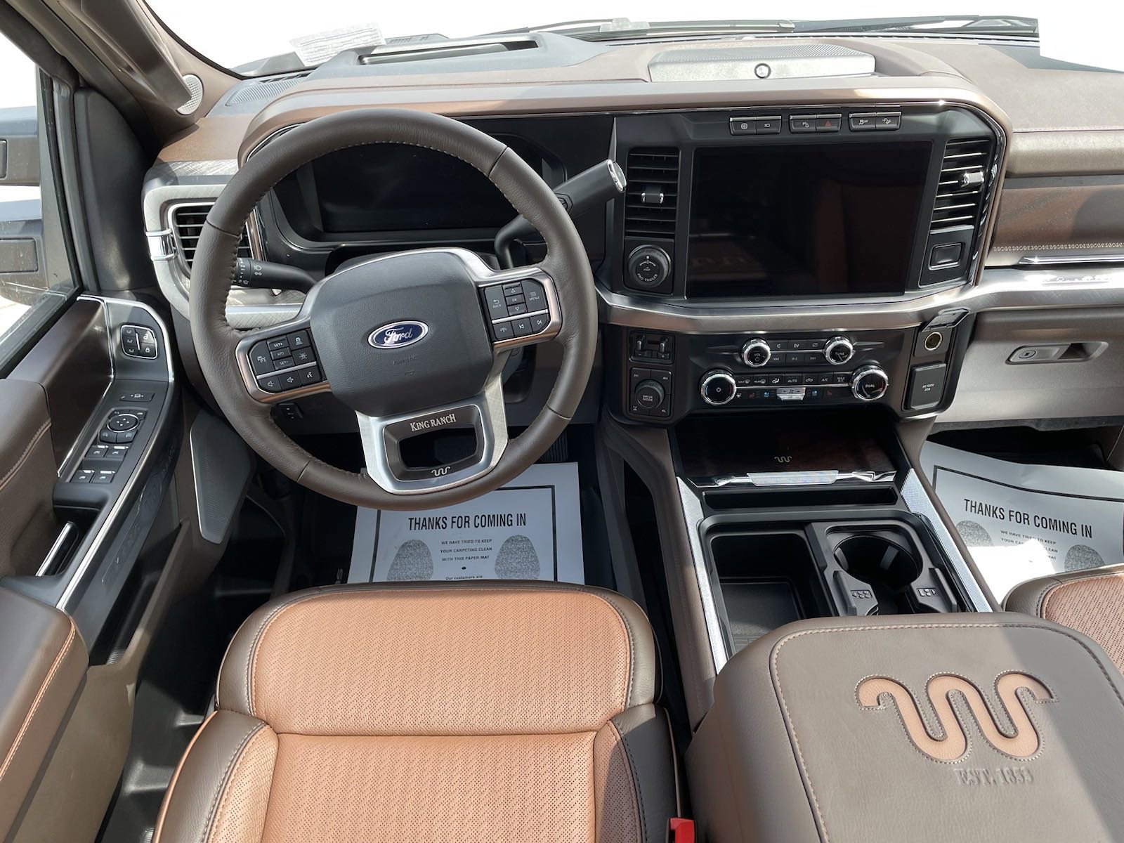 New 2024 Star White Metallic Tri-Coat Ford King Ranch image 25