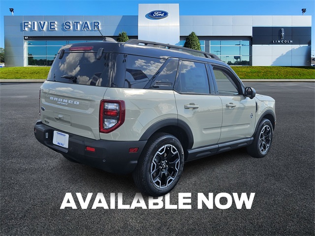 2025 Ford Bronco Sport Outer Banks photo 8