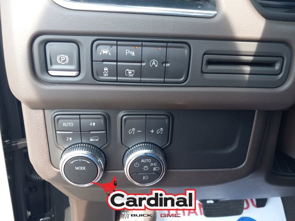 2024 Gmc Yukon XL SLT photo 28