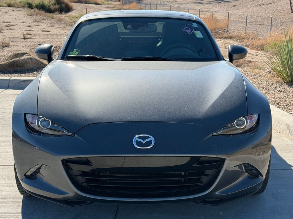 2017 Mazda MX-5 Miata RF Miata Grand Touring photo 2