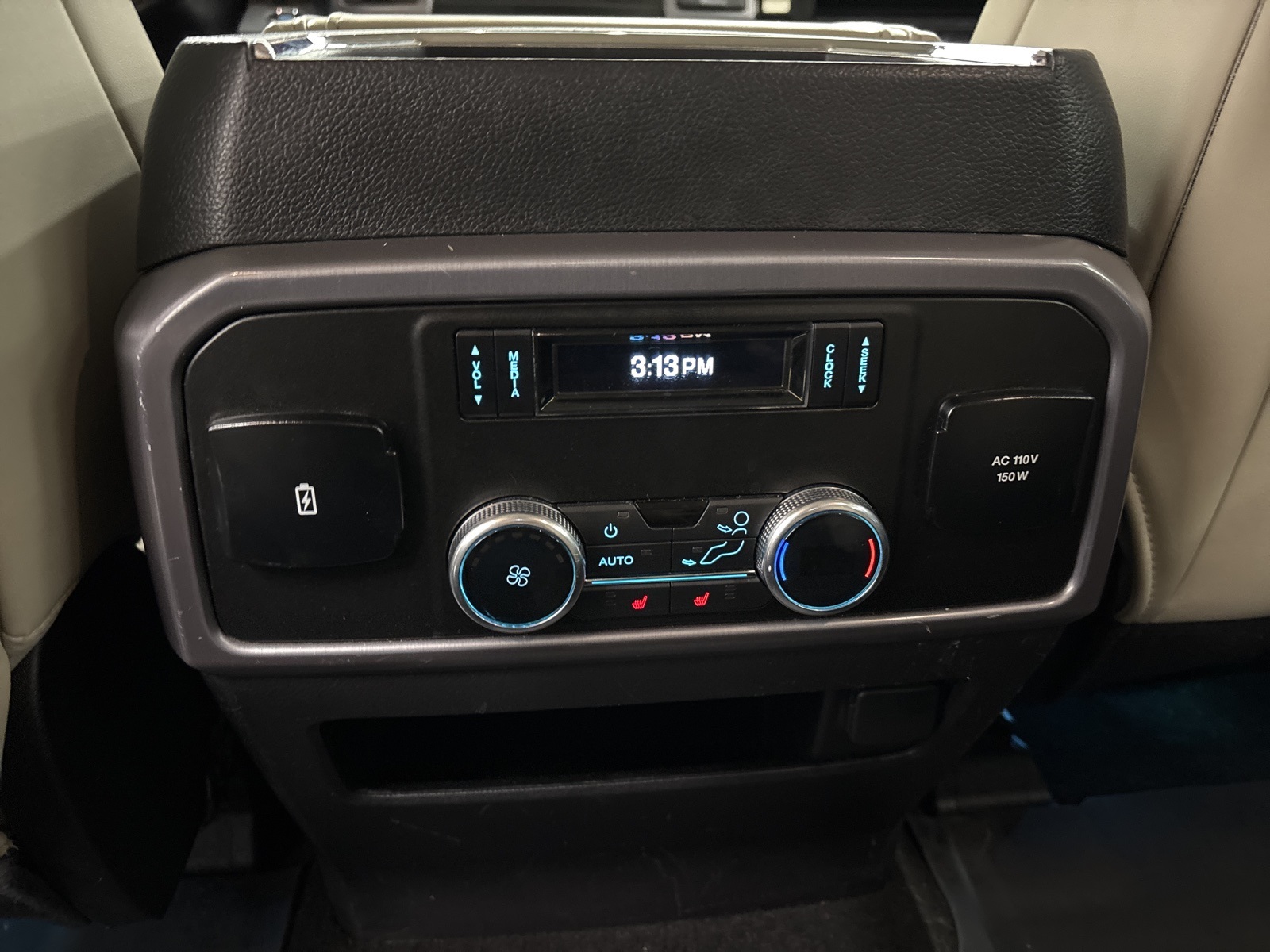 2019 Ford Expedition MAX Platinum photo 20