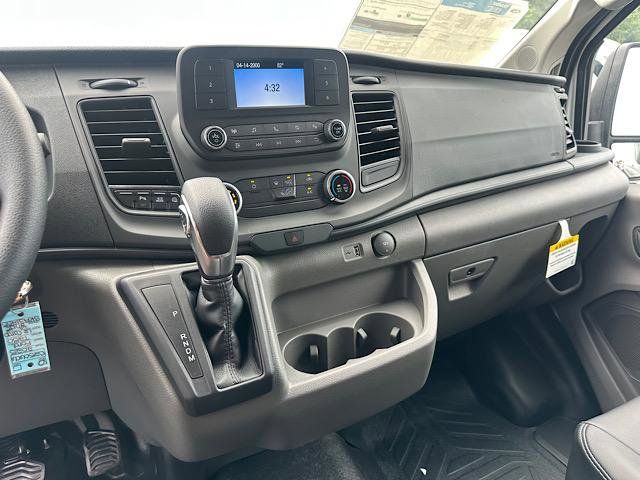 2025 Ford Transit photo 8