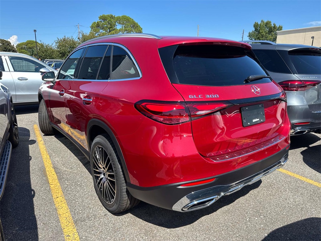 2026 Mercedes Benz GLC 300 photo 2
