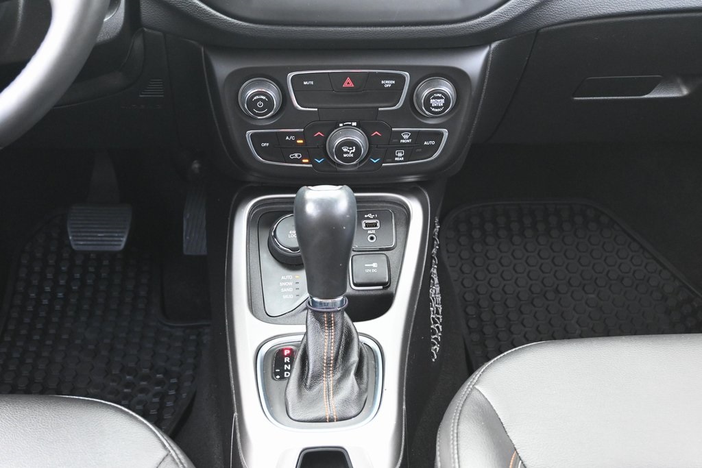 2019 Jeep Compass Latitude photo 25