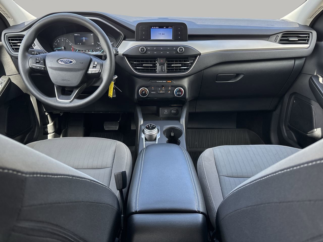 2022 Ford Escape S photo 12