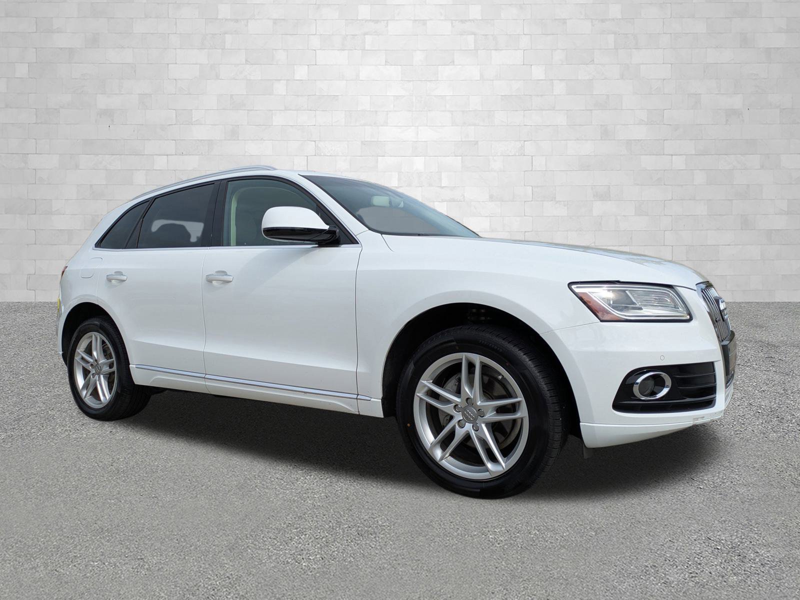 2015 Audi Q5 Premium Plus