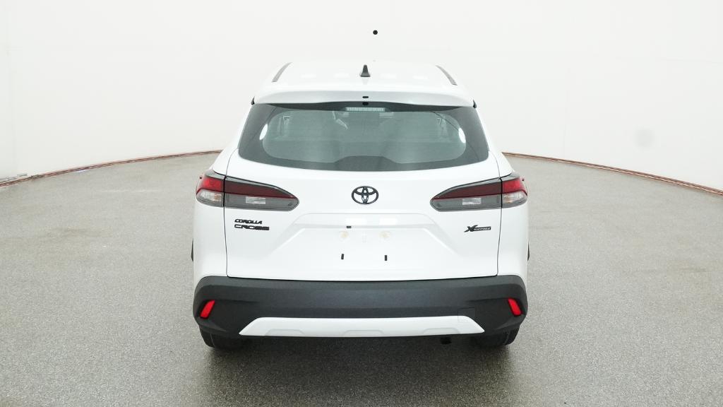 2026 Toyota Corolla Cross L photo 14