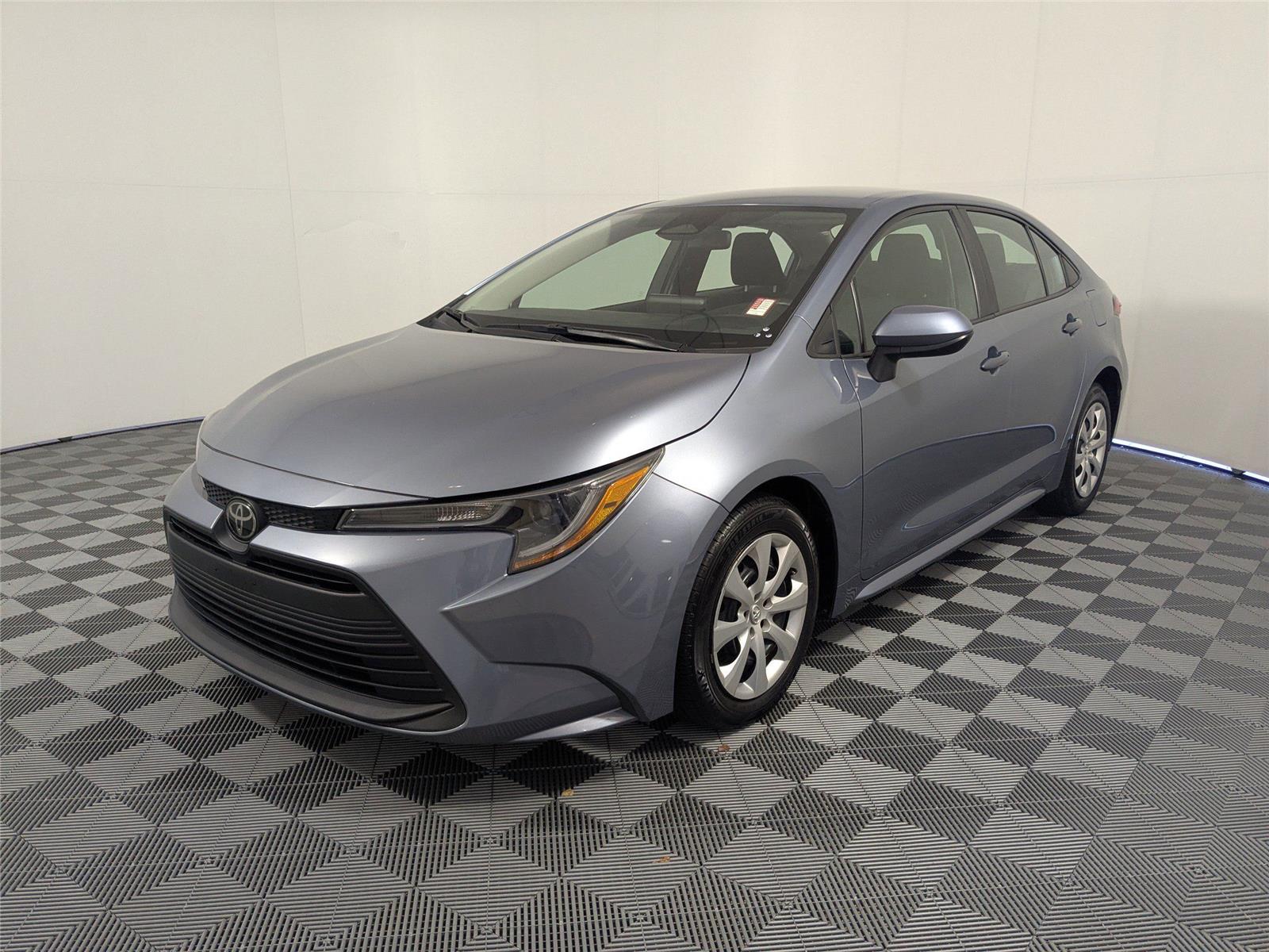 Used 2023 Toyota Corolla LE with VIN 5YFB4MDE7PP023849 for sale in Northfield, Minnesota