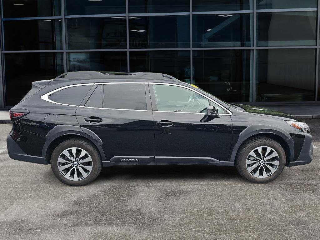 2023 Subaru Outback Limited XT photo 4