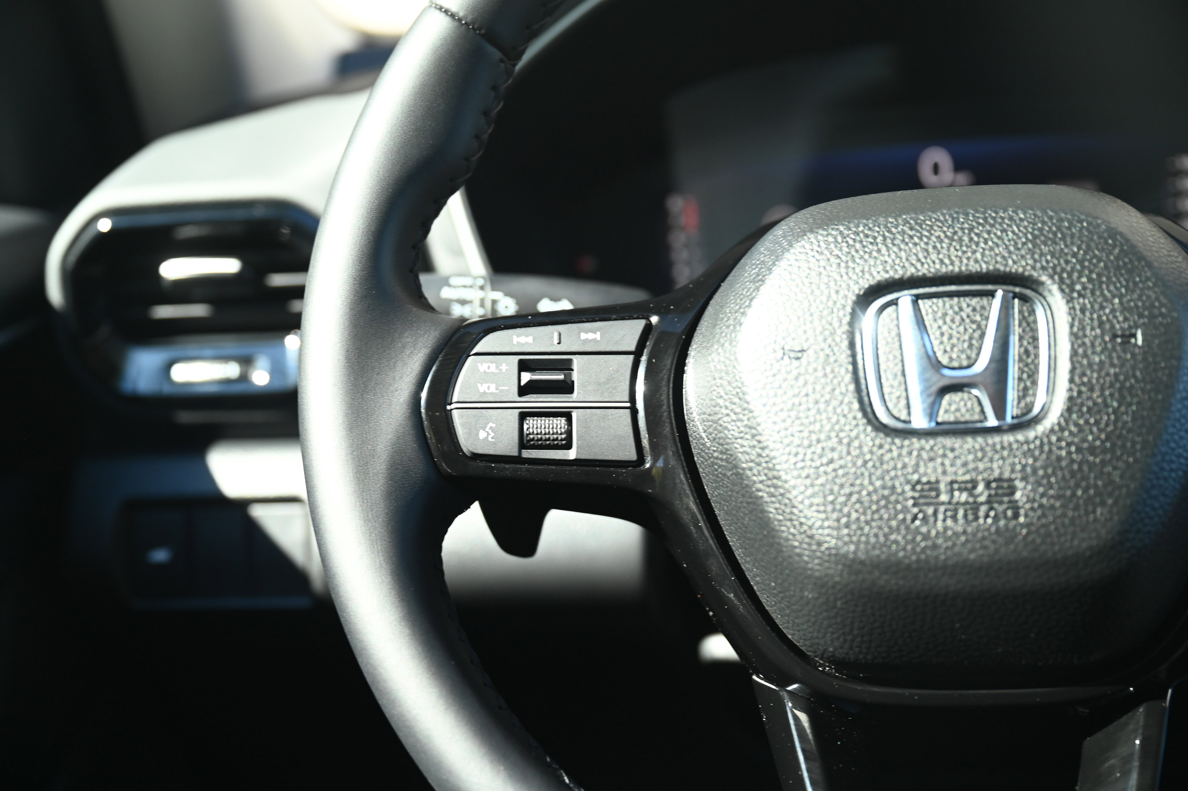 2026 Honda Passport photo 31