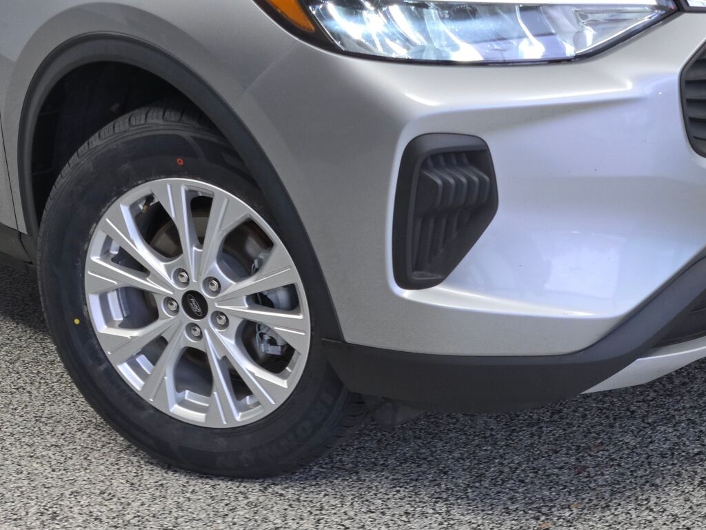 2023 Ford Escape Active photo 2