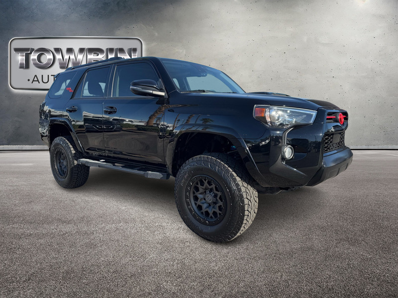 2020 Toyota 4Runner TRD Off-Road Premium photo 2