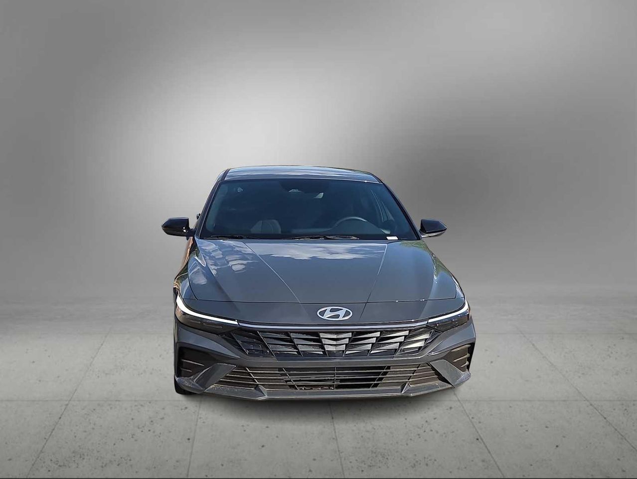 2025 Hyundai Elantra SEL Sport photo 3