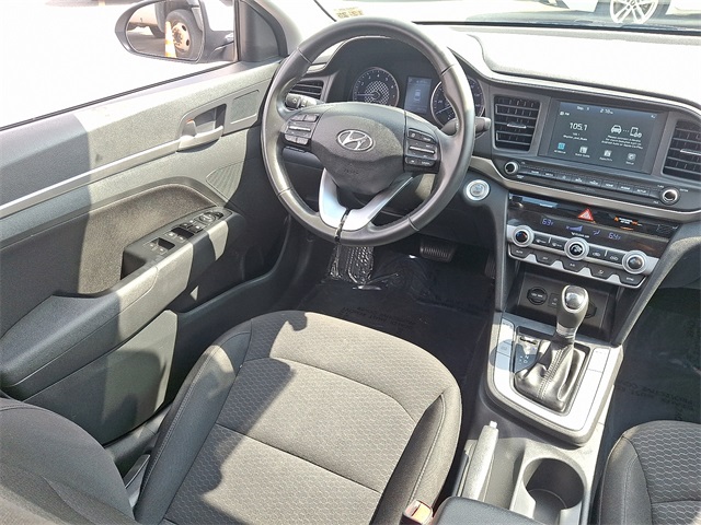2020 Hyundai Elantra Value Edition photo 13