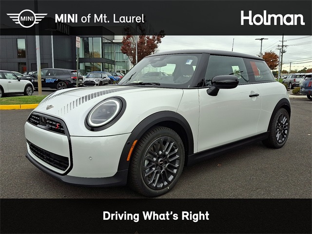 2026 MINI Hardtop 2 Door S's photo