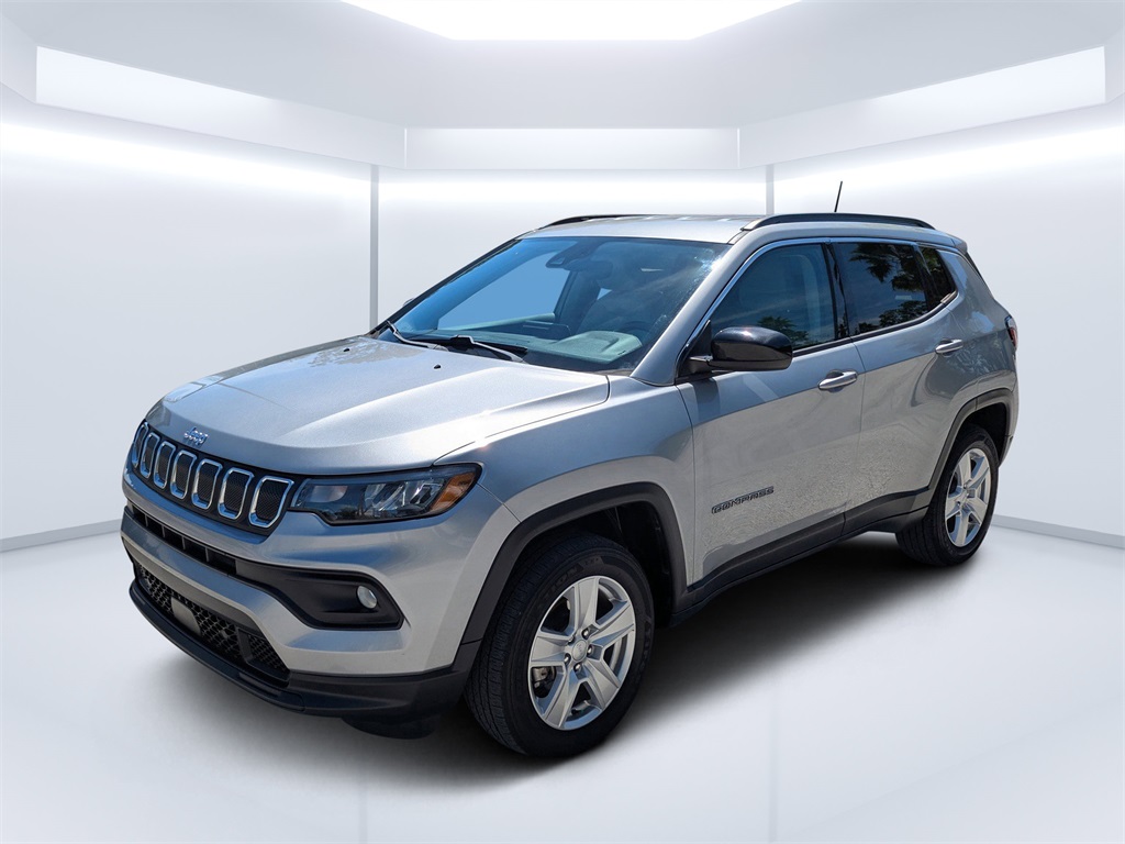 2022 Jeep Compass Latitude photo 7