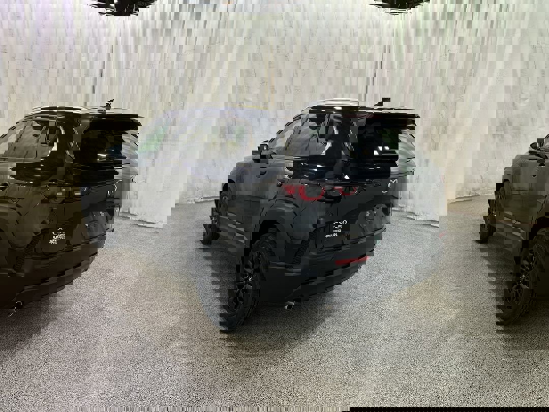 2026 Mazda CX-50 2.5 Preferred photo 4