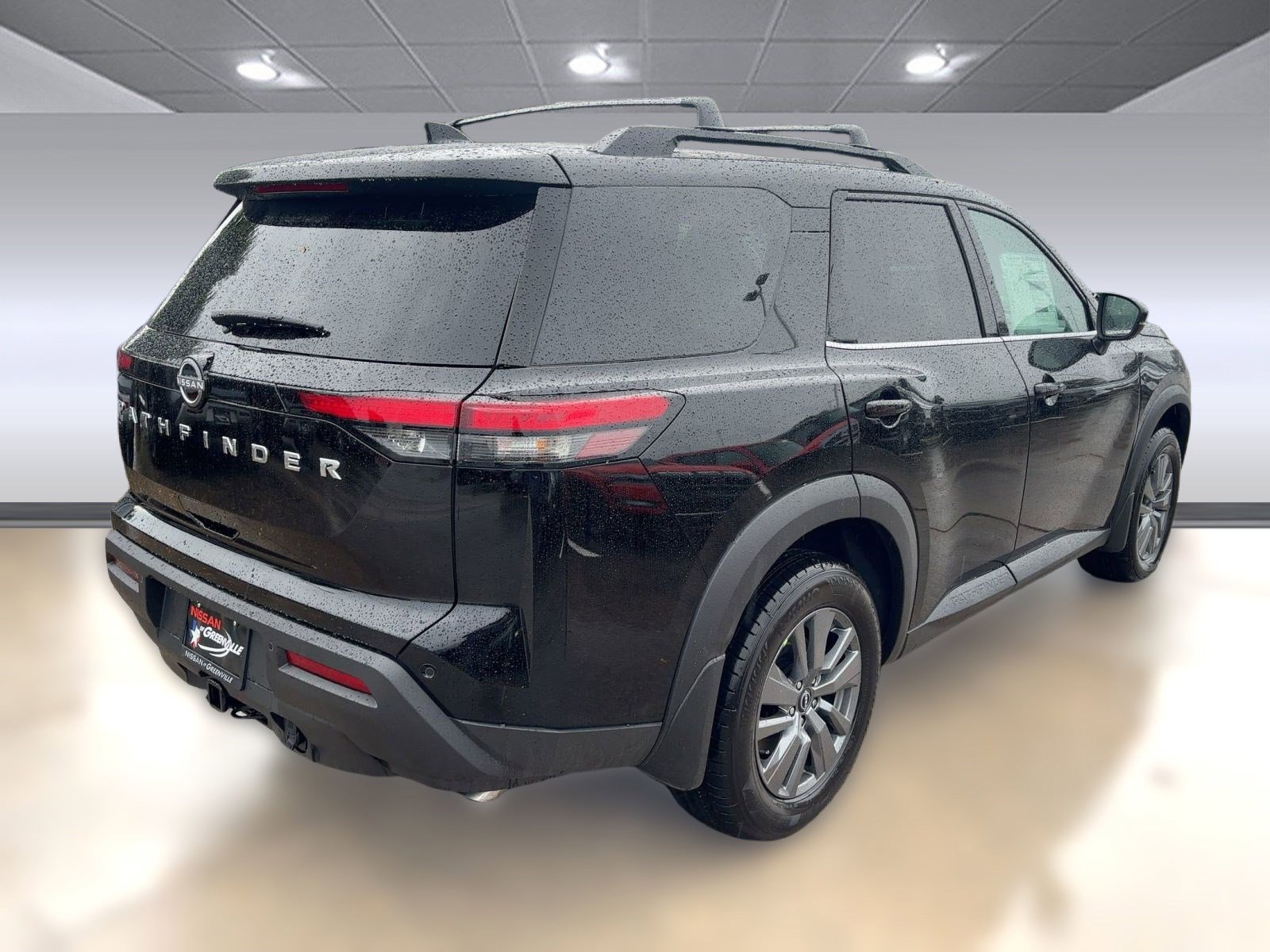 2025 Nissan Pathfinder SV photo 9