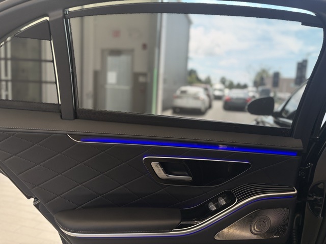2025 Mercedes Benz S 580 4MATIC photo 8