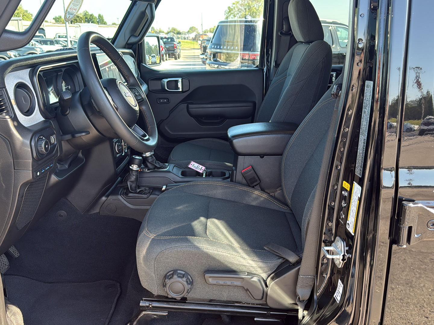 2024 Jeep Wrangler 4xe Sport S photo 7