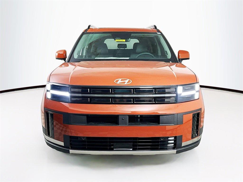 2025 Hyundai Santa Fe Limited photo 2