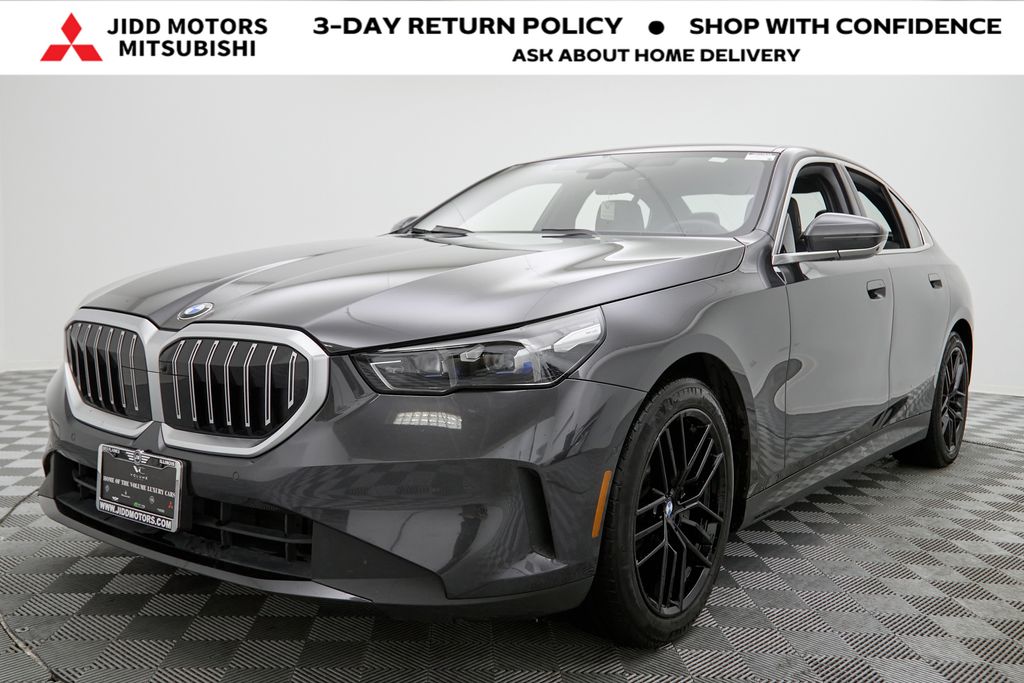 2024 BMW 5 Series 530i's photo