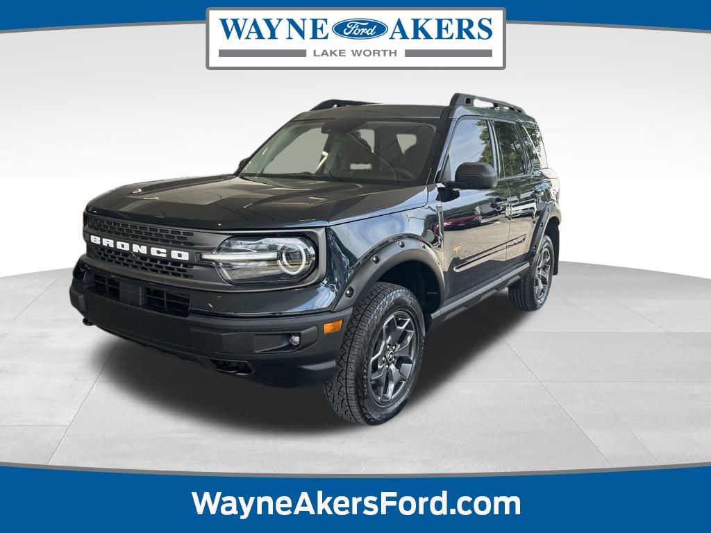 2022 Ford Bronco Sport Badlands photo 2