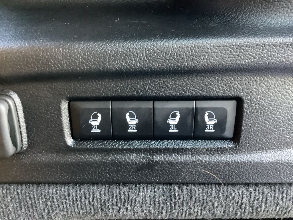 2023 Jeep Grand Cherokee L Summit photo 35
