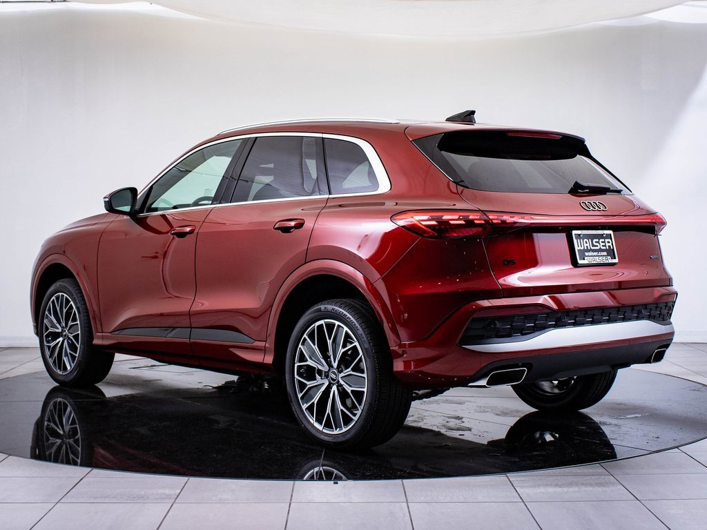 2025 Audi Q5 2.0T Premium Plus photo 2