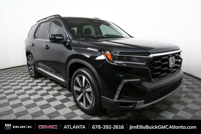 2025 Honda Pilot Touring's photo