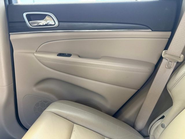 2020 Jeep Grand Cherokee Limited photo 13