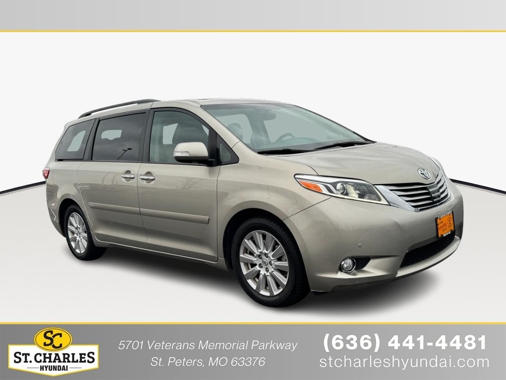 2017 Toyota Sienna Limited's photo