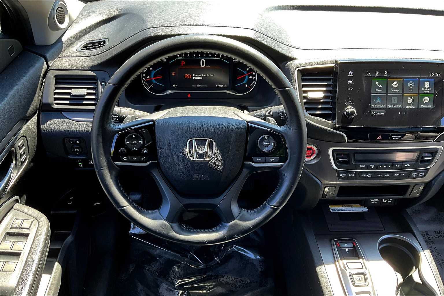 2021 Honda Pilot Special Edition photo 5