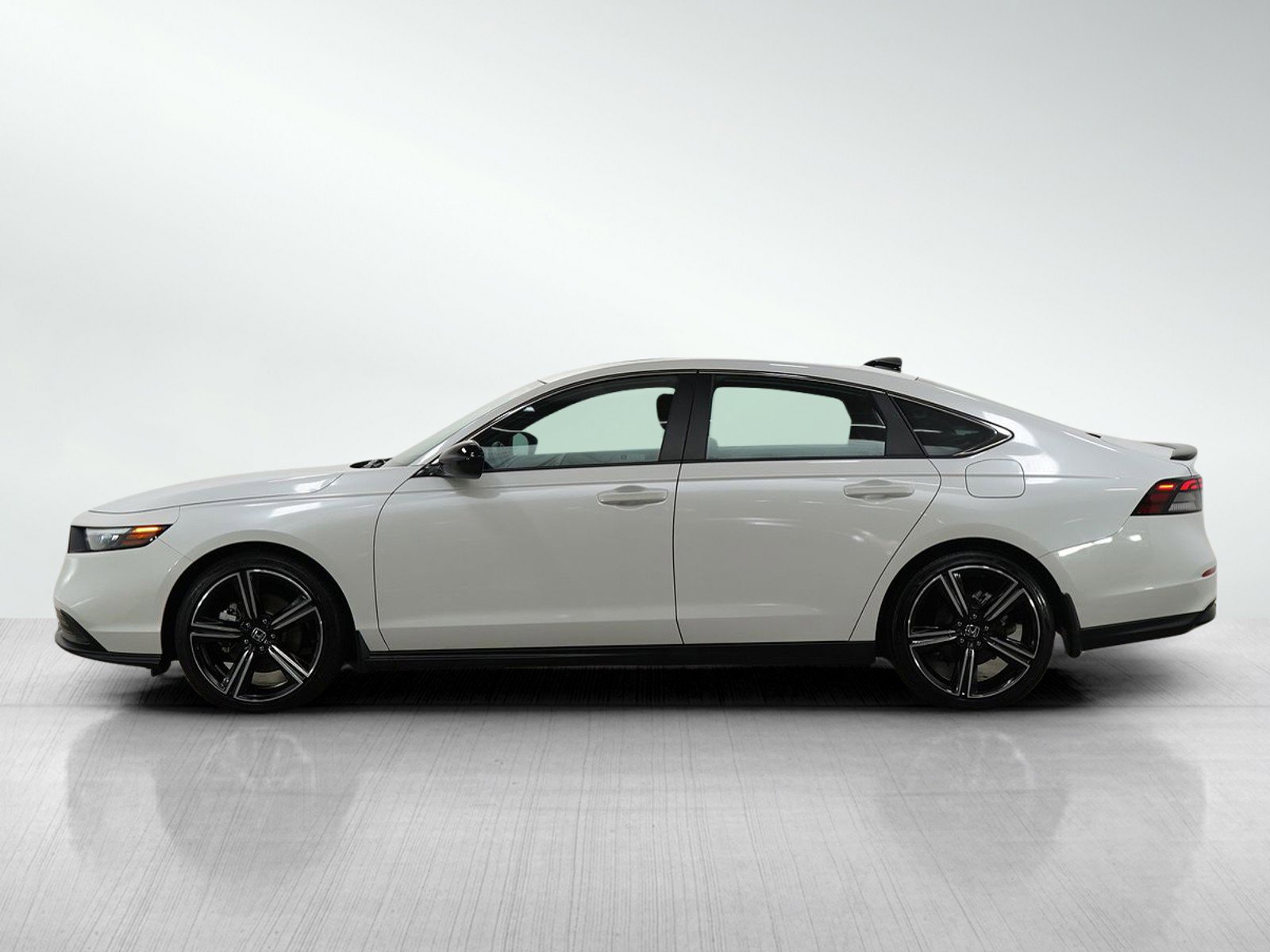 Used 2023 Honda Accord Hybrid Sport with VIN 1HGCY2F56PA049360 for sale in Burnsville, Minnesota