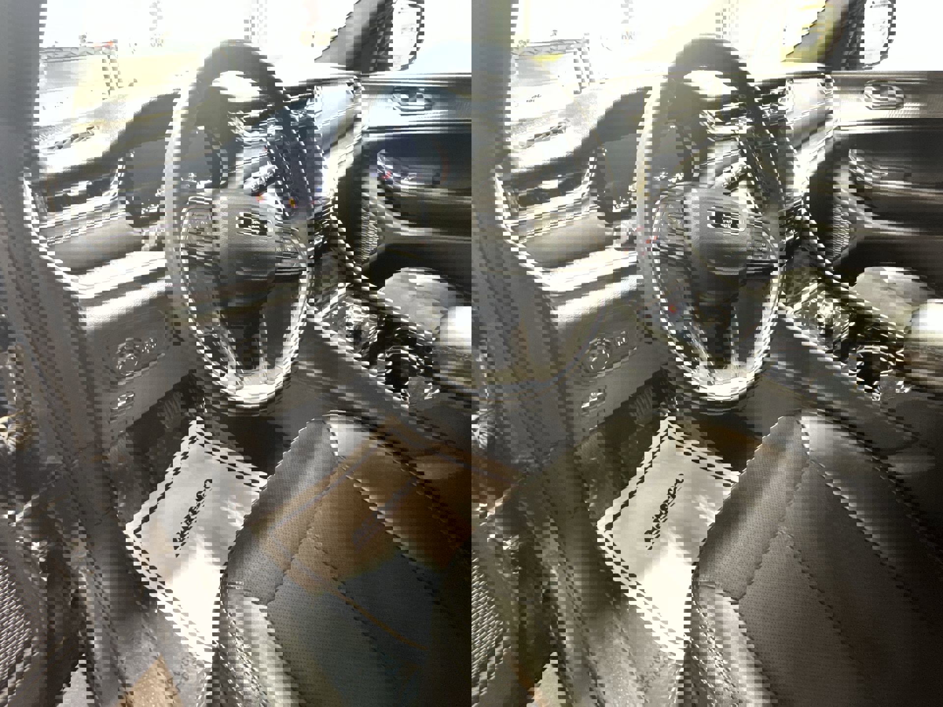 2023 Jeep Grand Cherokee Laredo Altitude photo 7